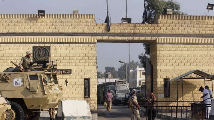 الشرطة المصرية تقبض على سيدة خلال زيارة زوجها في السجن