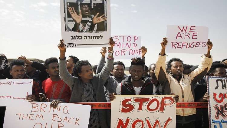 إسرائيل تتقاسم المهاجرين الأفارقة على أراضيها مع الغرب