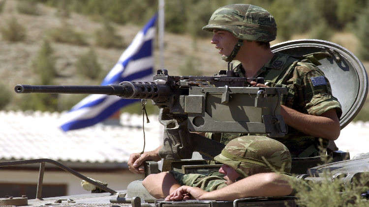 اليونان تحشد قواتها على الحدود التركية