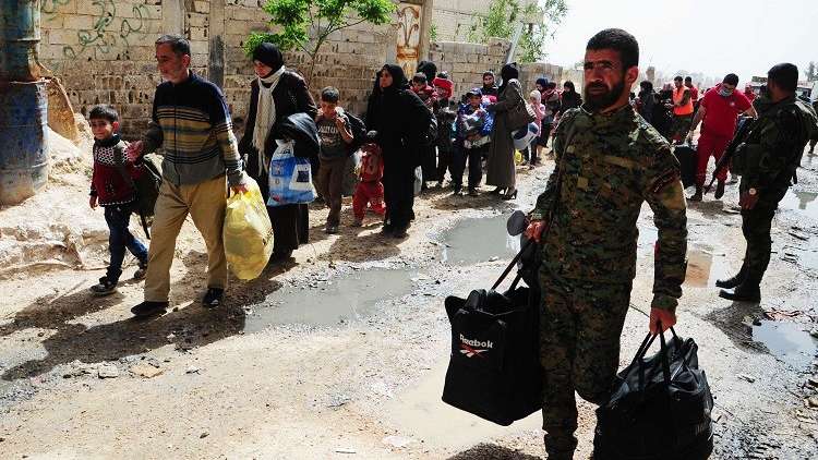 حميميم: خروج أكثر من 4 آلاف مسلح من دوما منذ بدء المرحلة النشطة حتى الآن