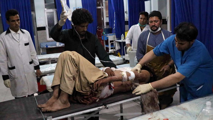 مقتل 6 أشخاص معظمهم أطفال بانفجار عبوة ناسفة بغرب أفغانستان