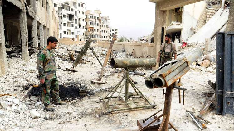 أمريكا تحشد وروسيا تستعد للحظة الحاسمة