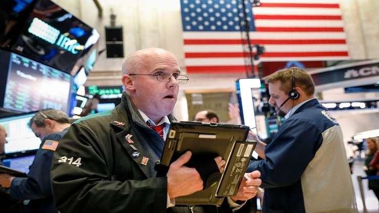 أسواق الأسهم تنخفض بفعل تهديدات ترامب والنفط يصعد