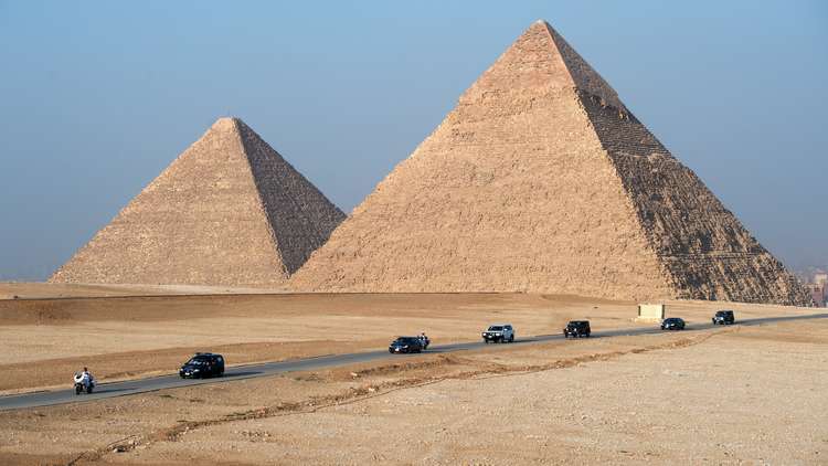 كشف سر هام بخصوص الأهرامات في مصر (فيديو)