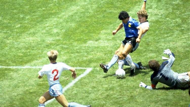 سلسلة الأرقام المثيرة.. "هدف القرن" 