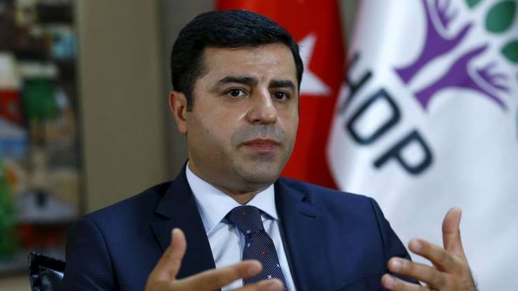 زعيم كردي مسجون ينوي الترشح للانتخابات الرئاسية التركية 
