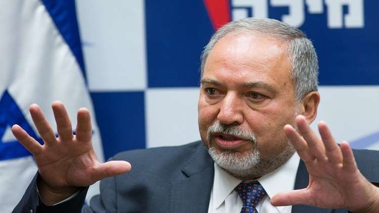 ليبرمان: النبي موسى أخطأ حين جاء بنا إلى الشرق الأوسط