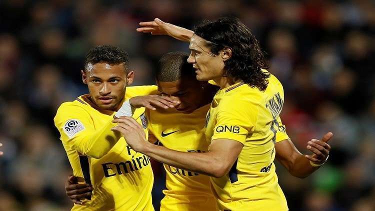 كافاني يكشف سبب خلافه الشهير مع نيمار