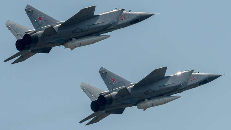 الجيش الروسي يعزز قواته بـ10 مقاتلات مزودة بصواريخ 