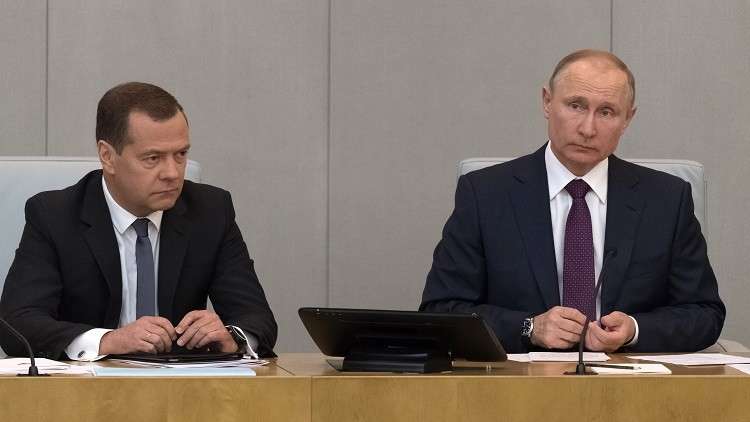 بوتين يوقع مرسوما بتعيين دميتري مدفيديف رئيسا للحكومة الروسية