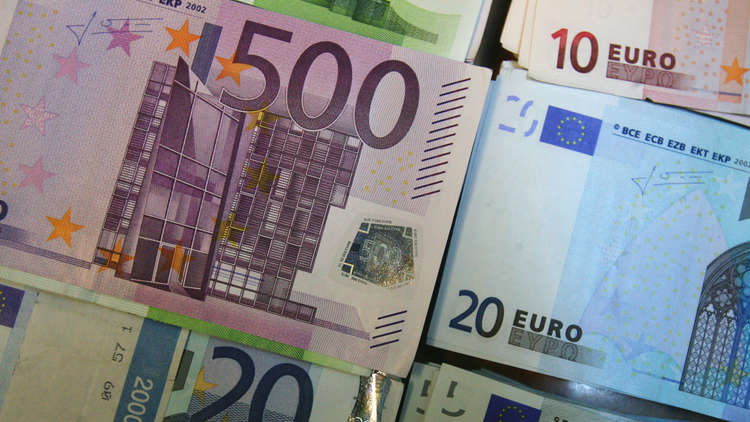 انتعاش الروبل مع صعود النفط