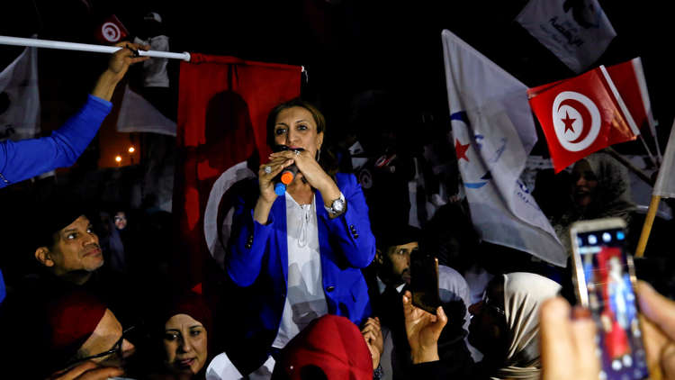 جدل في تونس مع احتمال تسنم امرأة منصب 