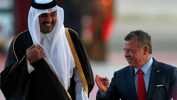 العاهل الأردني يجري اتصالا هاتفيا مع أمير قطر