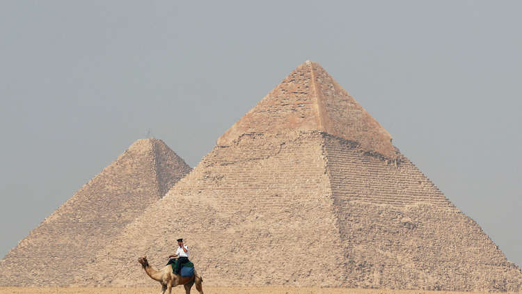 السياحة المصرية تعود للحياة.. والإيرادات تقفز