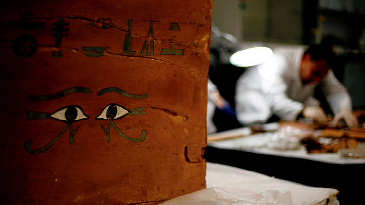 مصر.. حقيقة تهريب 23 ألف قطعة أثرية بحاوية دبلوماسية (فيديو)