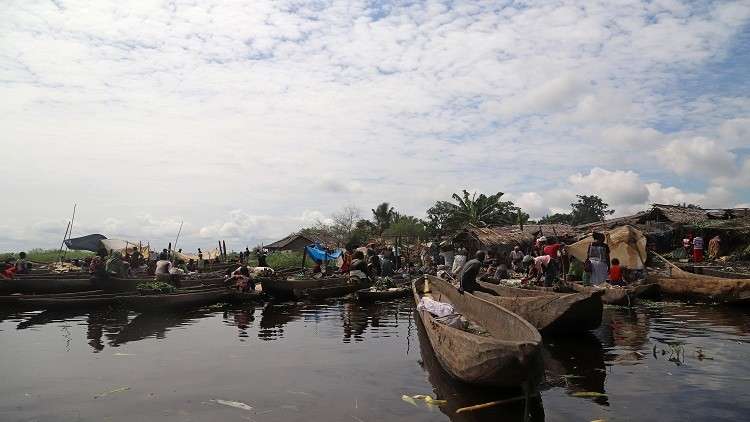 الكونغو.. غرق 49 شخصا بانقلاب زورق