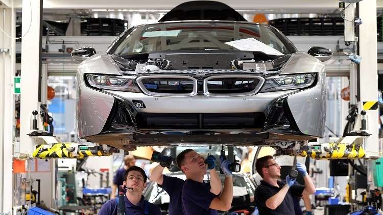 بي إم دبليو تبني مصنعا في روسيا