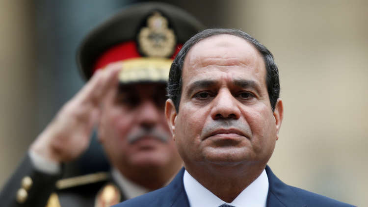 الرئيس المصري يعزل وكيل نيابة من منصبه