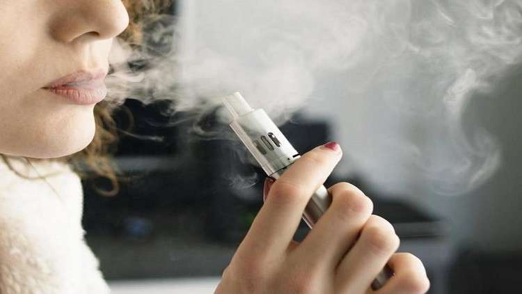  السجائر الإلكترونية تهديد حقيقي لصحة الأطفال والمراهقين