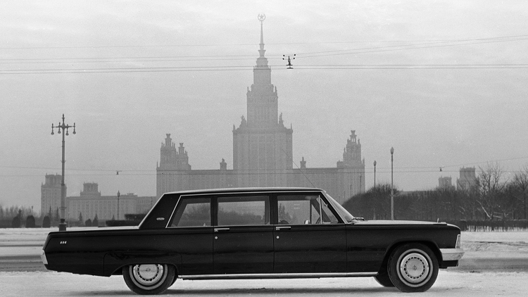 أشهر سيارات رؤساء روسيا والاتحاد السوفيتي (صور)