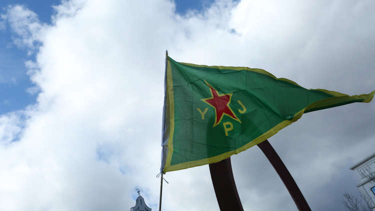 بحثوا عن بديل ملكي للأمريكيين في سوريا