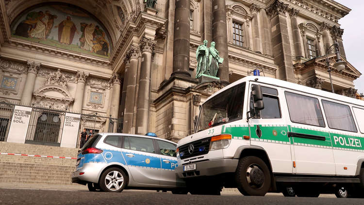 إصابة واحدة على الأقل جراء إطلاق نار داخل كاتدرائية برلين