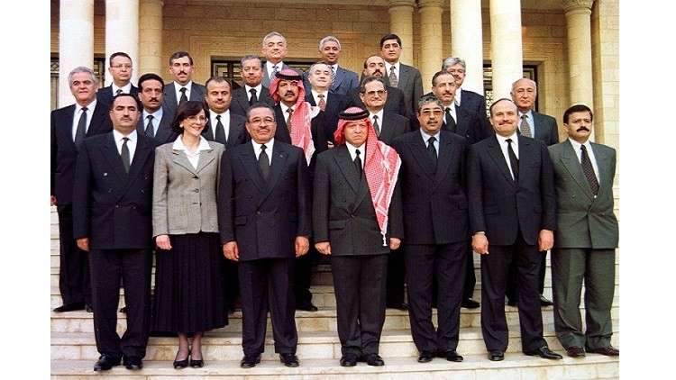 الأردن.. تاريخ حافل بالتعديلات والاستقالات