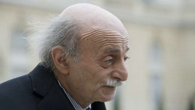 جنبلاط يقرر مغادرة لبنان "في الوقت الضائع"