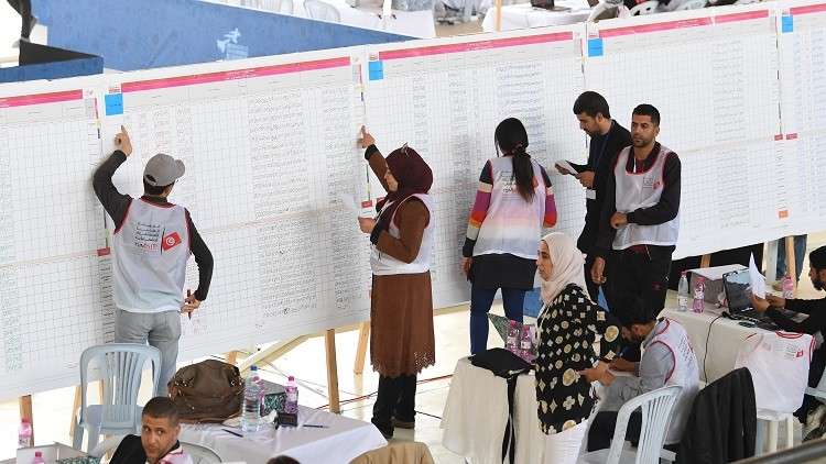 تونس تعلن فوز القوائم المستقلة في الانتخابات البلدية 