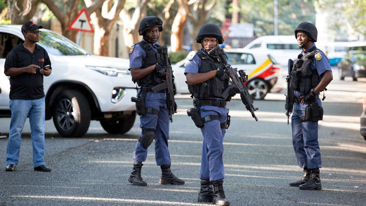 مقتل شخصين في هجوم داخل مسجد في إفريقيا الجنوبية