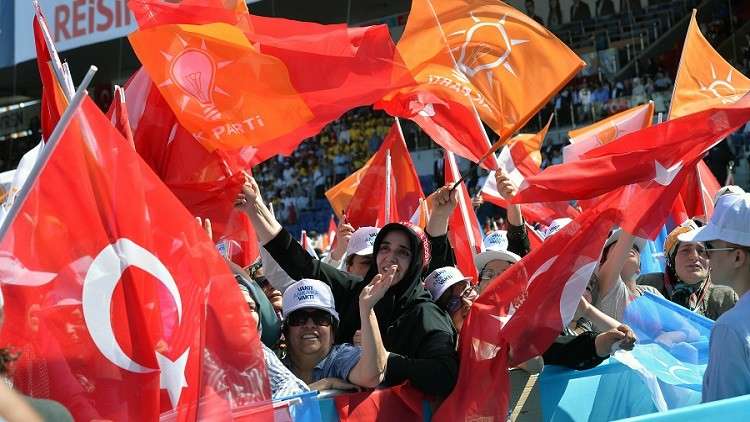 تركيا تبحث عن منقذ في أوراسيا