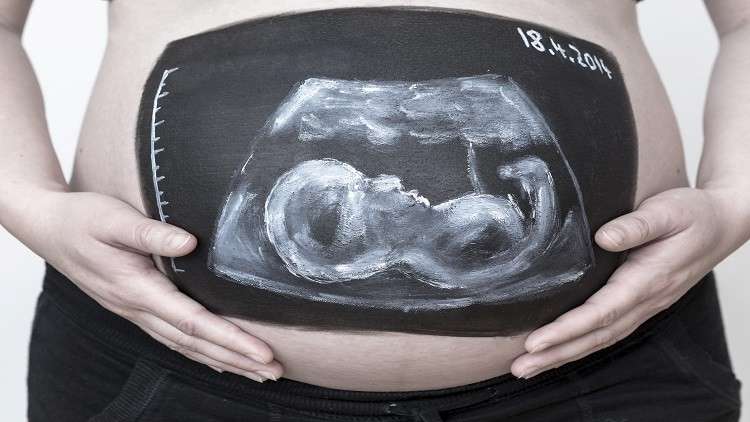 اكتشاف رابط مثير بين الأجنة والموسيقى!