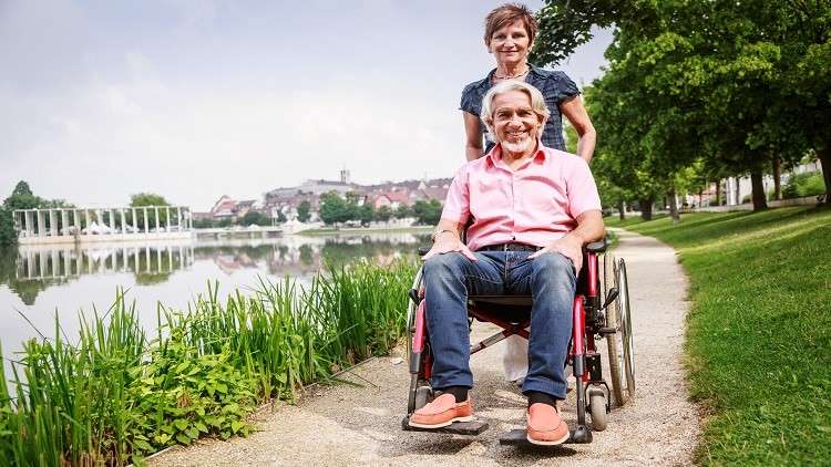 علاج جيني يبعث الأمل للمصابين بالشلل!