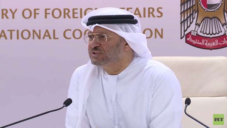 قرقاش: نأمل بإقناع الحوثيين بترك الحديدة