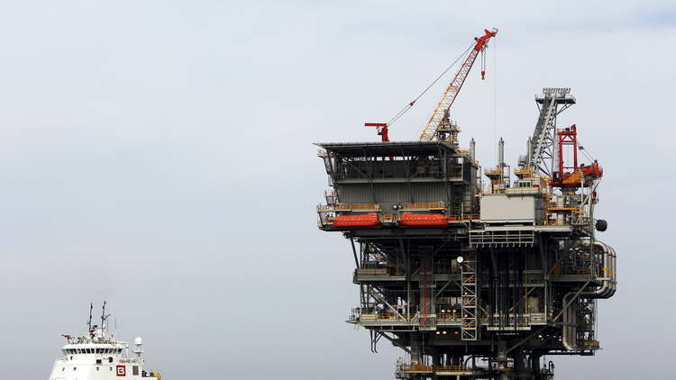 "مبادلة" الإماراتية تمتلك حصة في حقل "ظهر" للغاز