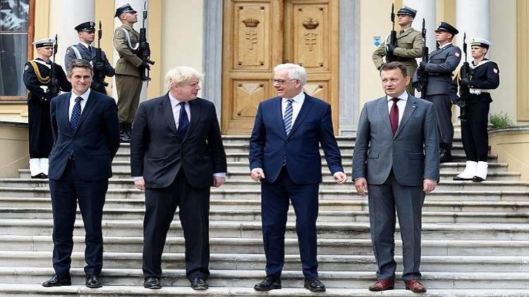 لندن ووارسو تستعدان لمواجهة موسكو وبرلين!