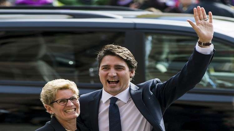 تغريم رئيس الوزراء الكندي لكتمان تلقيه نظارة شمسية أهديت إليه