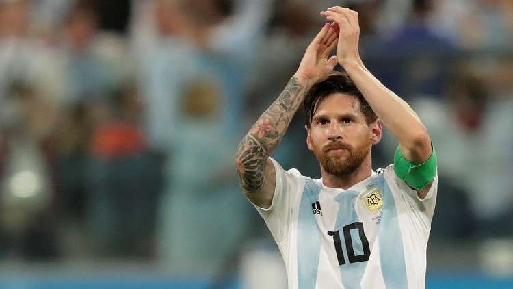 ميسي سينتقل إلى فندق بنافذة تطل على رونالدو 