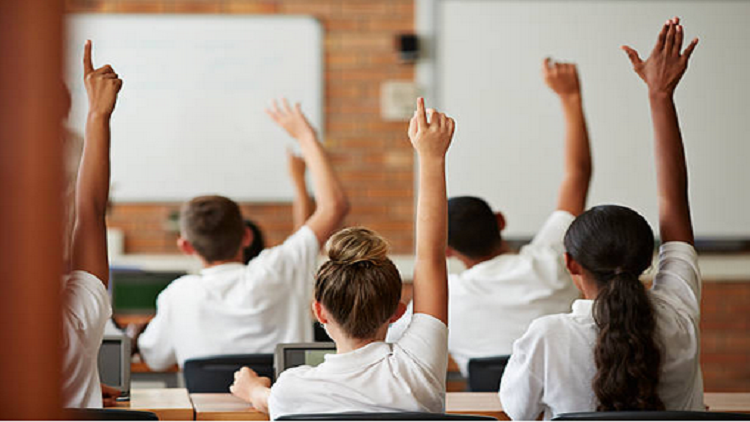 سنة دراسة إضافية قد "تغير" حياتك