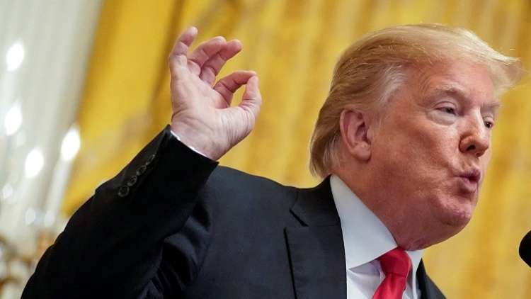 ترامب يطالب دول الناتو الالتزام بتعهداتها حول زيادة الإنفاق الدفاعي