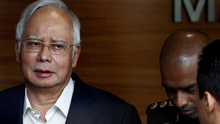 اعتقال رئيس الوزراء الماليزي السابق نجيب عبد الرزاق