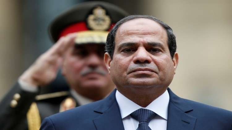 مجلس النواب المصري يمنح قادة القوات المسلحة 