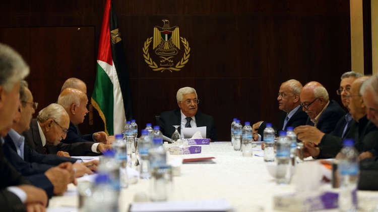 استطلاع رأي بالضفة وغزة: مروان البرغوثي المرشح الأبرز لخلافة محمود عباس