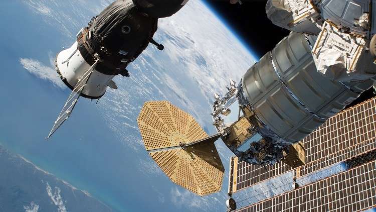 اختبار قدرة مركبة أمريكية على تعديل مدار المحطة الفضائية الدولية