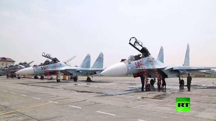 شاهد بالفيديو.. مقاتلات سو-30 