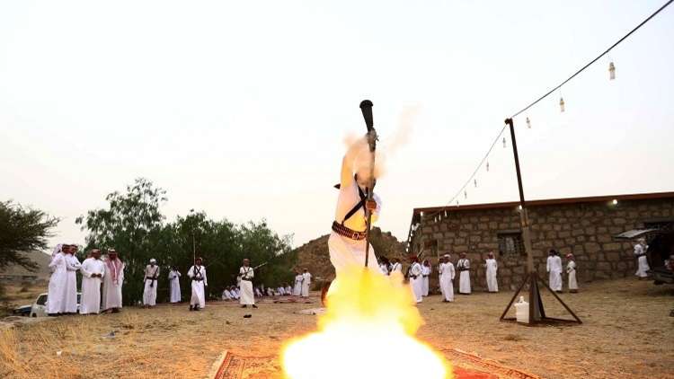 نجاة وافد هندي بالسعودية اخترقت رصاصة مجهولة رقبته!