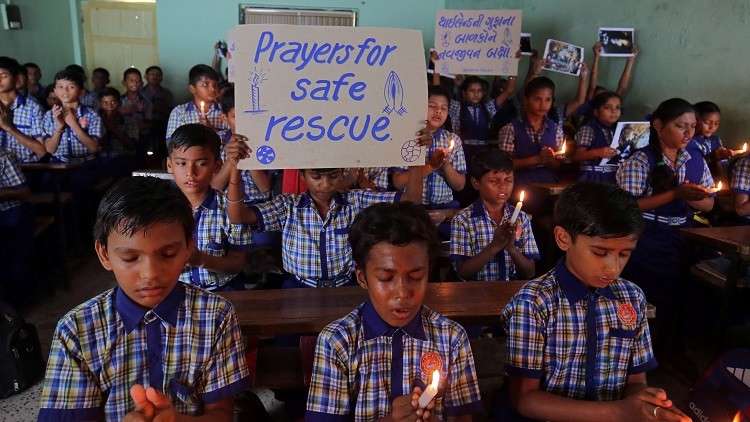 تايلاند تعلن إنقاذ فتى الكهف الثامن 