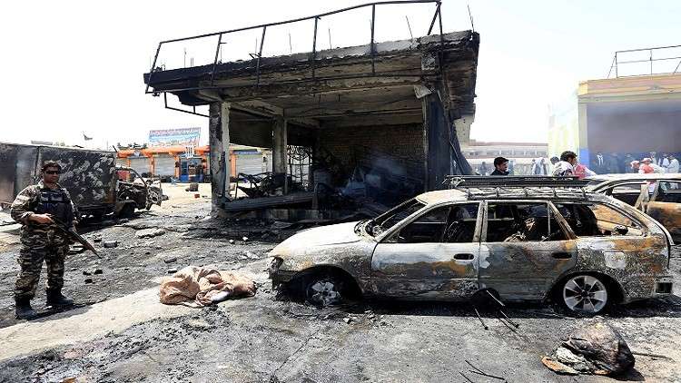 10 قتلى في تفجير انتحاري شرق أفغانستان