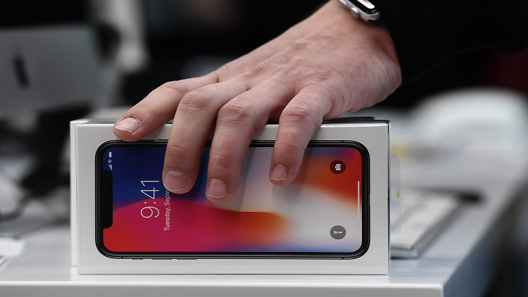 اتهام مهندس في آبل بسرقة أسرار صناعية هامة!