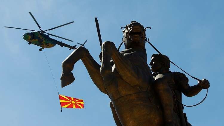 الناتو يدعو مقدونيا إلى إطلاق المفاوضات حول انضمامها إلى الحلف